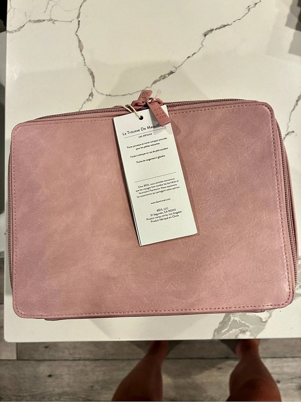 BÉIS The Cosmetic Case Atlas Pink NWT